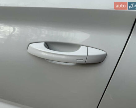 Белый Шкода Kodiaq, объемом двигателя 1.97 л и пробегом 263 тыс. км за 23800 $, фото 29 на Automoto.ua