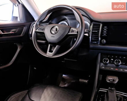 Белый Шкода Kodiaq, объемом двигателя 2 л и пробегом 170 тыс. км за 23900 $, фото 59 на Automoto.ua