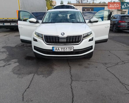 Белый Шкода Kodiaq, объемом двигателя 1.97 л и пробегом 98 тыс. км за 28500 $, фото 13 на Automoto.ua