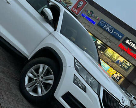Білий Шкода Kodiaq, об'ємом двигуна 2 л та пробігом 253 тис. км за 17700 $, фото 16 на Automoto.ua