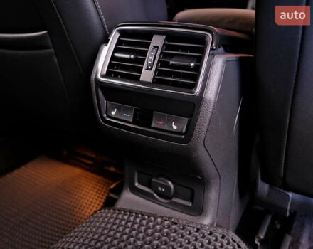 Белый Шкода Kodiaq, объемом двигателя 2 л и пробегом 170 тыс. км за 23900 $, фото 60 на Automoto.ua