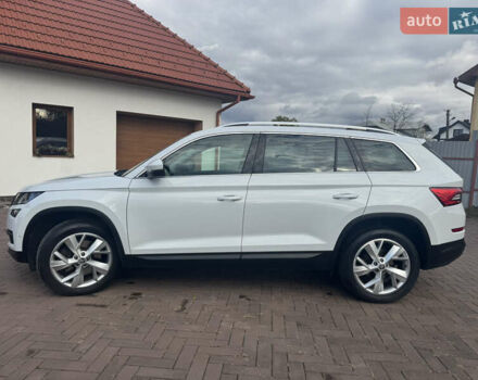 Белый Шкода Kodiaq, объемом двигателя 1.97 л и пробегом 169 тыс. км за 26999 $, фото 15 на Automoto.ua