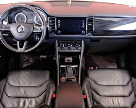 Белый Шкода Kodiaq, объемом двигателя 2 л и пробегом 170 тыс. км за 23900 $, фото 6 на Automoto.ua