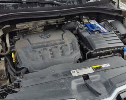 Белый Шкода Kodiaq, объемом двигателя 1.98 л и пробегом 99 тыс. км за 23600 $, фото 3 на Automoto.ua