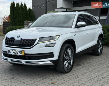 Белый Шкода Kodiaq, объемом двигателя 1.97 л и пробегом 230 тыс. км за 26999 $, фото 8 на Automoto.ua