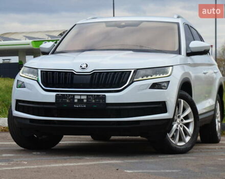 Білий Шкода Kodiaq, об'ємом двигуна 2 л та пробігом 245 тис. км за 26750 $, фото 11 на Automoto.ua