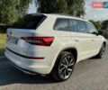 Белый Шкода Kodiaq, объемом двигателя 1.97 л и пробегом 200 тыс. км за 30800 $, фото 3 на Automoto.ua
