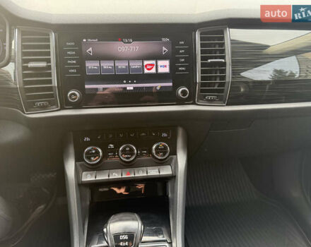 Белый Шкода Kodiaq, объемом двигателя 1.97 л и пробегом 263 тыс. км за 23800 $, фото 45 на Automoto.ua