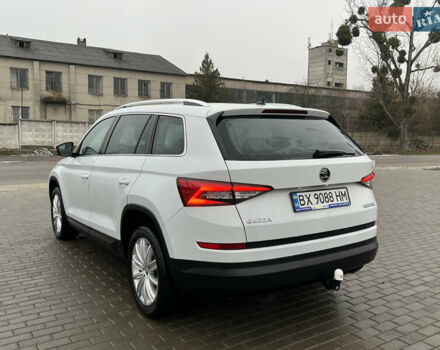 Белый Шкода Kodiaq, объемом двигателя 1.97 л и пробегом 229 тыс. км за 23509 $, фото 8 на Automoto.ua