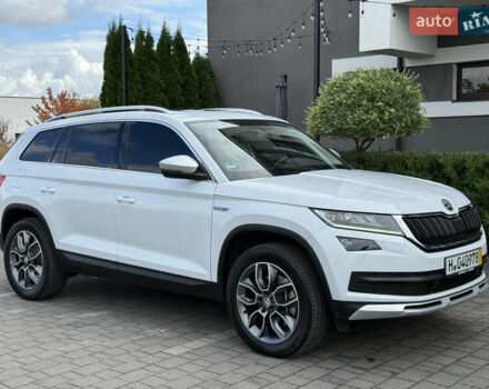 Белый Шкода Kodiaq, объемом двигателя 1.97 л и пробегом 230 тыс. км за 26999 $, фото 33 на Automoto.ua