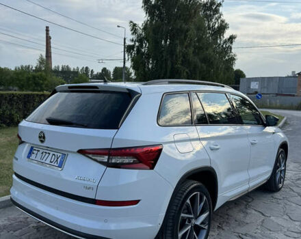 Белый Шкода Kodiaq, объемом двигателя 1.97 л и пробегом 200 тыс. км за 30800 $, фото 9 на Automoto.ua