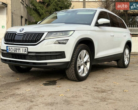 Белый Шкода Kodiaq, объемом двигателя 1.97 л и пробегом 263 тыс. км за 23800 $, фото 17 на Automoto.ua