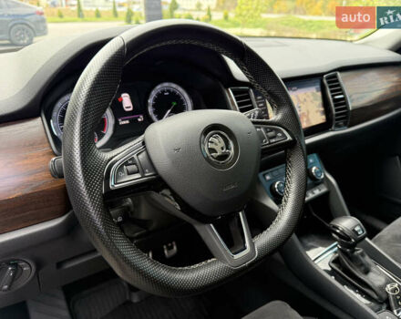 Белый Шкода Kodiaq, объемом двигателя 1.97 л и пробегом 230 тыс. км за 26999 $, фото 40 на Automoto.ua