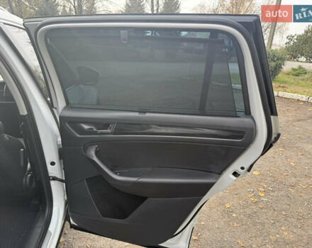 Белый Шкода Kodiaq, объемом двигателя 1.97 л и пробегом 263 тыс. км за 23800 $, фото 35 на Automoto.ua