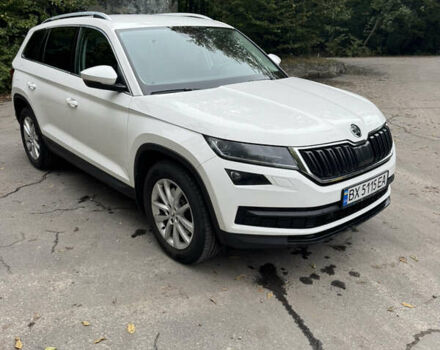 Білий Шкода Kodiaq, об'ємом двигуна 1.97 л та пробігом 218 тис. км за 27300 $, фото 3 на Automoto.ua