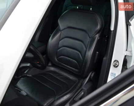 Білий Шкода Kodiaq, об'ємом двигуна 1.97 л та пробігом 197 тис. км за 26571 $, фото 11 на Automoto.ua