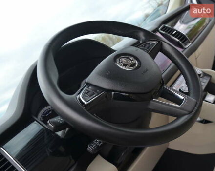 Білий Шкода Kodiaq, об'ємом двигуна 2 л та пробігом 245 тис. км за 26750 $, фото 36 на Automoto.ua