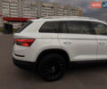 Белый Шкода Kodiaq, объемом двигателя 0 л и пробегом 377 тыс. км за 22500 $, фото 6 на Automoto.ua