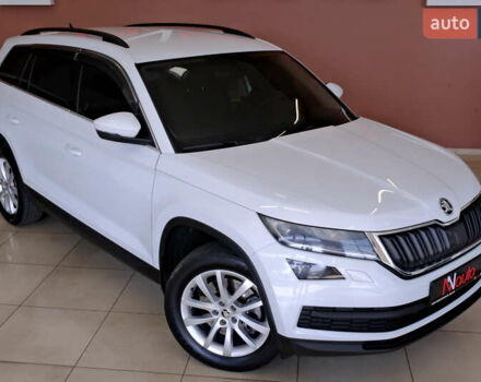 Белый Шкода Kodiaq, объемом двигателя 2 л и пробегом 170 тыс. км за 23900 $, фото 8 на Automoto.ua