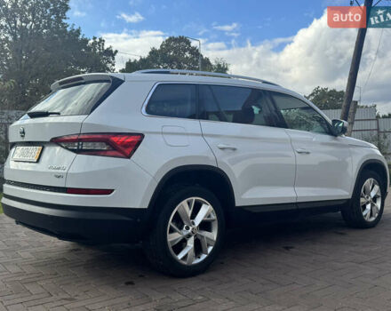 Белый Шкода Kodiaq, объемом двигателя 1.97 л и пробегом 169 тыс. км за 26999 $, фото 21 на Automoto.ua