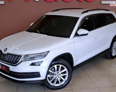 Белый Шкода Kodiaq, объемом двигателя 2 л и пробегом 170 тыс. км за 23900 $, фото 1 на Automoto.ua