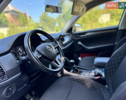 Білий Шкода Kodiaq, об'ємом двигуна 1.4 л та пробігом 78 тис. км за 19499 $, фото 7 на Automoto.ua