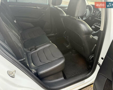 Белый Шкода Kodiaq, объемом двигателя 1.97 л и пробегом 263 тыс. км за 23800 $, фото 34 на Automoto.ua