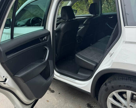 Білий Шкода Kodiaq, об'ємом двигуна 1.97 л та пробігом 218 тис. км за 27300 $, фото 19 на Automoto.ua