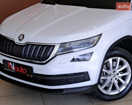 Белый Шкода Kodiaq, объемом двигателя 2 л и пробегом 170 тыс. км за 23900 $, фото 16 на Automoto.ua