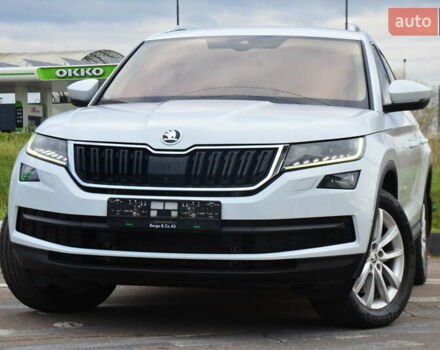 Білий Шкода Kodiaq, об'ємом двигуна 2 л та пробігом 285 тис. км за 25950 $, фото 13 на Automoto.ua