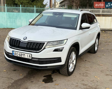 Белый Шкода Kodiaq, объемом двигателя 1.97 л и пробегом 263 тыс. км за 23800 $, фото 15 на Automoto.ua