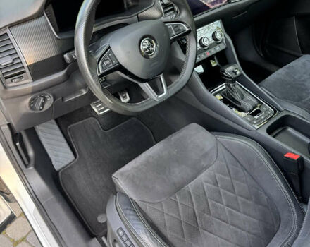 Белый Шкода Kodiaq, объемом двигателя 1.97 л и пробегом 200 тыс. км за 30800 $, фото 22 на Automoto.ua