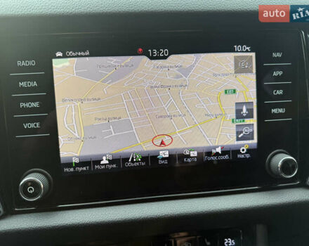 Белый Шкода Kodiaq, объемом двигателя 1.97 л и пробегом 263 тыс. км за 23800 $, фото 48 на Automoto.ua