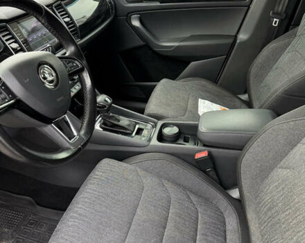 Белый Шкода Kodiaq, объемом двигателя 1.97 л и пробегом 162 тыс. км за 26500 $, фото 10 на Automoto.ua