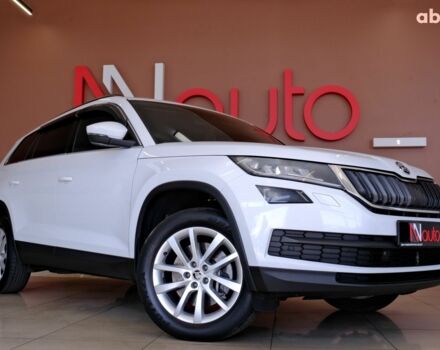 Белый Шкода Kodiaq, объемом двигателя 2 л и пробегом 170 тыс. км за 23900 $, фото 3 на Automoto.ua