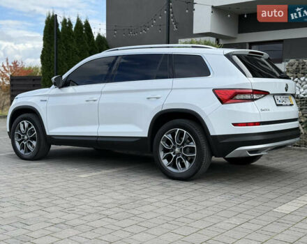 Белый Шкода Kodiaq, объемом двигателя 1.97 л и пробегом 230 тыс. км за 26999 $, фото 30 на Automoto.ua