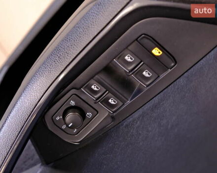 Белый Шкода Kodiaq, объемом двигателя 2 л и пробегом 170 тыс. км за 23900 $, фото 37 на Automoto.ua