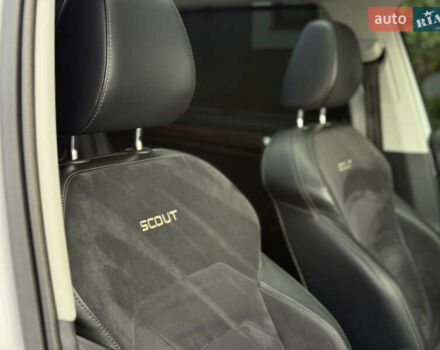 Белый Шкода Kodiaq, объемом двигателя 1.97 л и пробегом 230 тыс. км за 26999 $, фото 58 на Automoto.ua