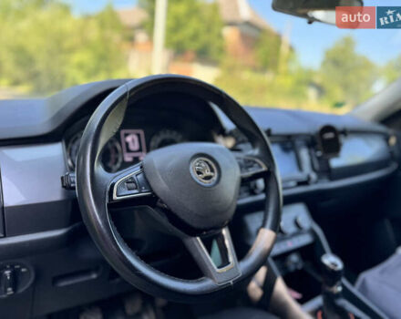 Білий Шкода Kodiaq, об'ємом двигуна 1.4 л та пробігом 78 тис. км за 19499 $, фото 5 на Automoto.ua