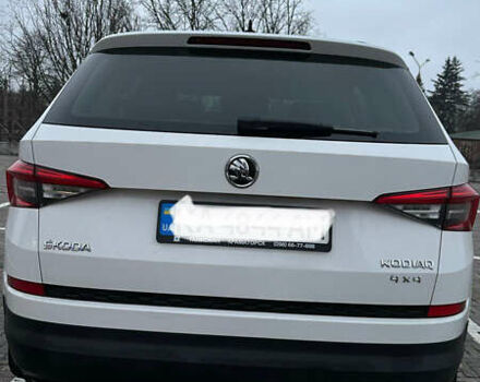 Білий Шкода Kodiaq, об'ємом двигуна 2 л та пробігом 253 тис. км за 17700 $, фото 13 на Automoto.ua