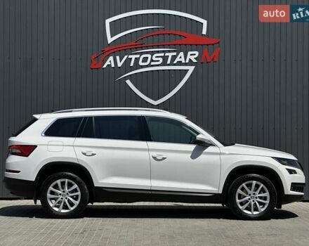 Белый Шкода Kodiaq, объемом двигателя 1.97 л и пробегом 170 тыс. км за 26900 $, фото 5 на Automoto.ua