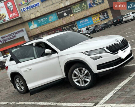 Білий Шкода Kodiaq, об'ємом двигуна 2 л та пробігом 253 тис. км за 17700 $, фото 7 на Automoto.ua