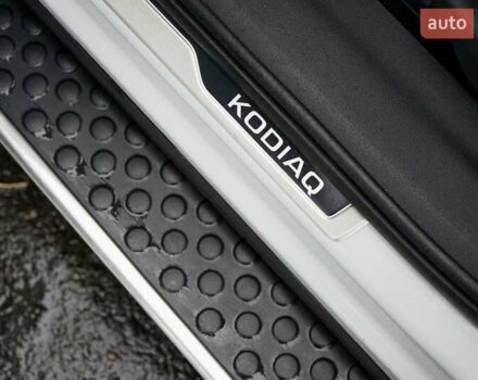 Белый Шкода Kodiaq, объемом двигателя 1.98 л и пробегом 56 тыс. км за 27500 $, фото 20 на Automoto.ua
