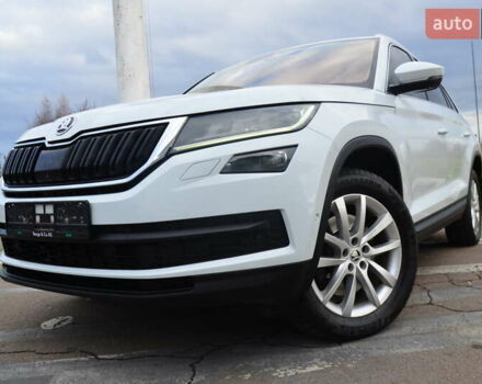 Білий Шкода Kodiaq, об'ємом двигуна 2 л та пробігом 245 тис. км за 26750 $, фото 4 на Automoto.ua