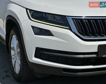Белый Шкода Kodiaq, объемом двигателя 1.97 л и пробегом 170 тыс. км за 26900 $, фото 3 на Automoto.ua