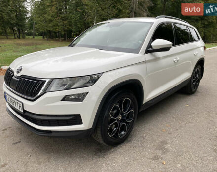 Белый Шкода Kodiaq, объемом двигателя 1.98 л и пробегом 252 тыс. км за 22500 $, фото 9 на Automoto.ua