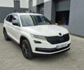 Белый Шкода Kodiaq, объемом двигателя 2 л и пробегом 254 тыс. км за 25000 $, фото 1 на Automoto.ua