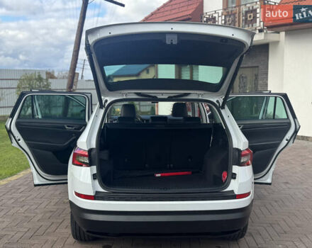 Белый Шкода Kodiaq, объемом двигателя 1.97 л и пробегом 169 тыс. км за 26999 $, фото 36 на Automoto.ua