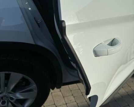 Білий Шкода Kodiaq, об'ємом двигуна 1.97 л та пробігом 195 тис. км за 28999 $, фото 8 на Automoto.ua