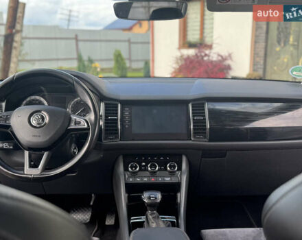 Белый Шкода Kodiaq, объемом двигателя 1.97 л и пробегом 169 тыс. км за 26999 $, фото 33 на Automoto.ua
